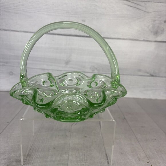 Hand Made SEA MIST GREEN Ruffled Circles Eye Handled Art Glass 7" Tall Basket - Picture 5 of 16